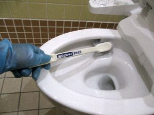 トイレ清掃